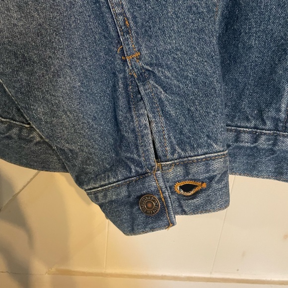 Made in the USA , blanket lined Levi’s jacket in great condition. - Picture 3 of 8